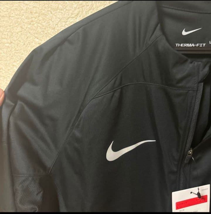 新品未使用　定価13,310円　Nike Therma-Fit ジャケット L