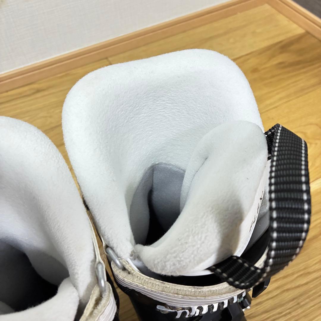 Salomon X-ACCESS 60W 22〜23cm 女性用スキーブーツ