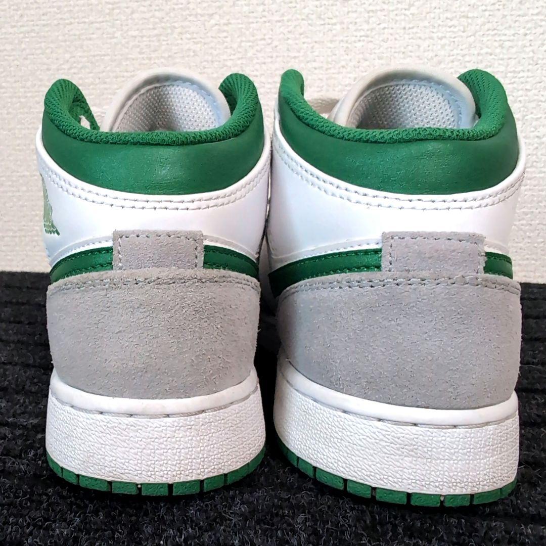 ee8 ナイキ エアジョーダン 1 ミッド 白×灰色×緑 22.5cm