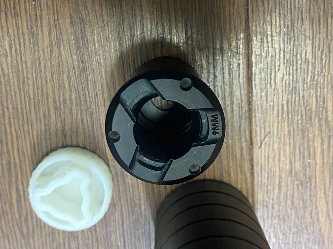 RGW製 SilencerCo Omega 9Kタイプ サプレッサー