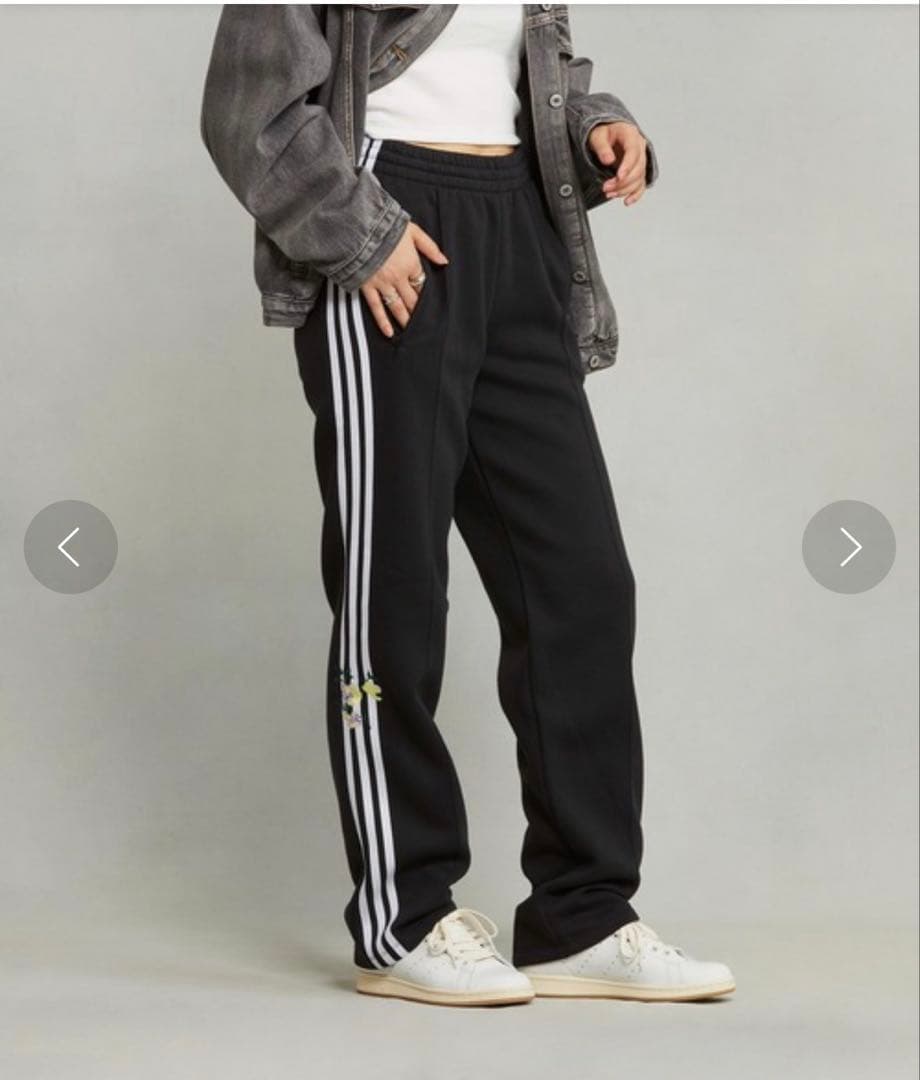 antifreeze70 ☆。.:＊・゜adidas 刺しゅう入りパンツ