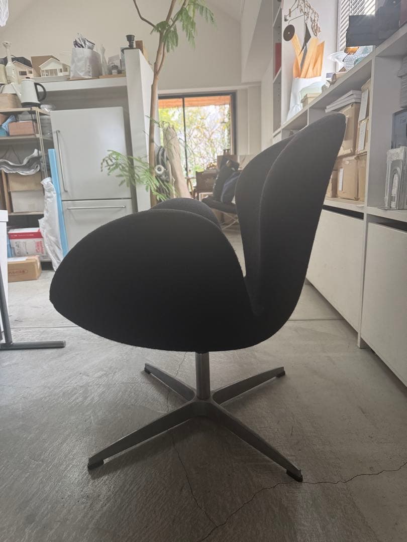 スワンチェア ブラックFritz Hansen アルネヤコブセン　北欧