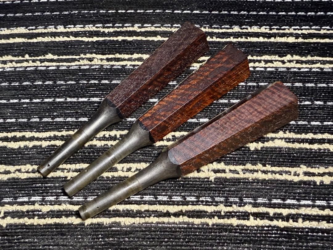 【希少】津軽三味線 糸巻き 紅木 虎杢 トチ巻 八分五厘 太棹 糸巻 良品