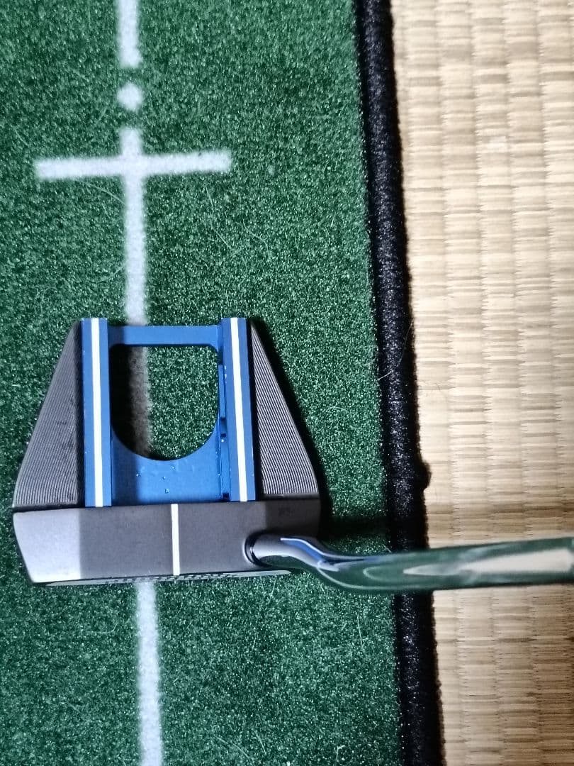 中古美品Odyssey EXO SEVEN MINI パター