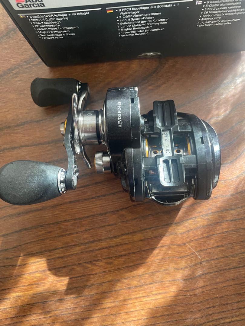 動作良好 Abu Garcia REVO POWERCRANK 6 ベイトリール