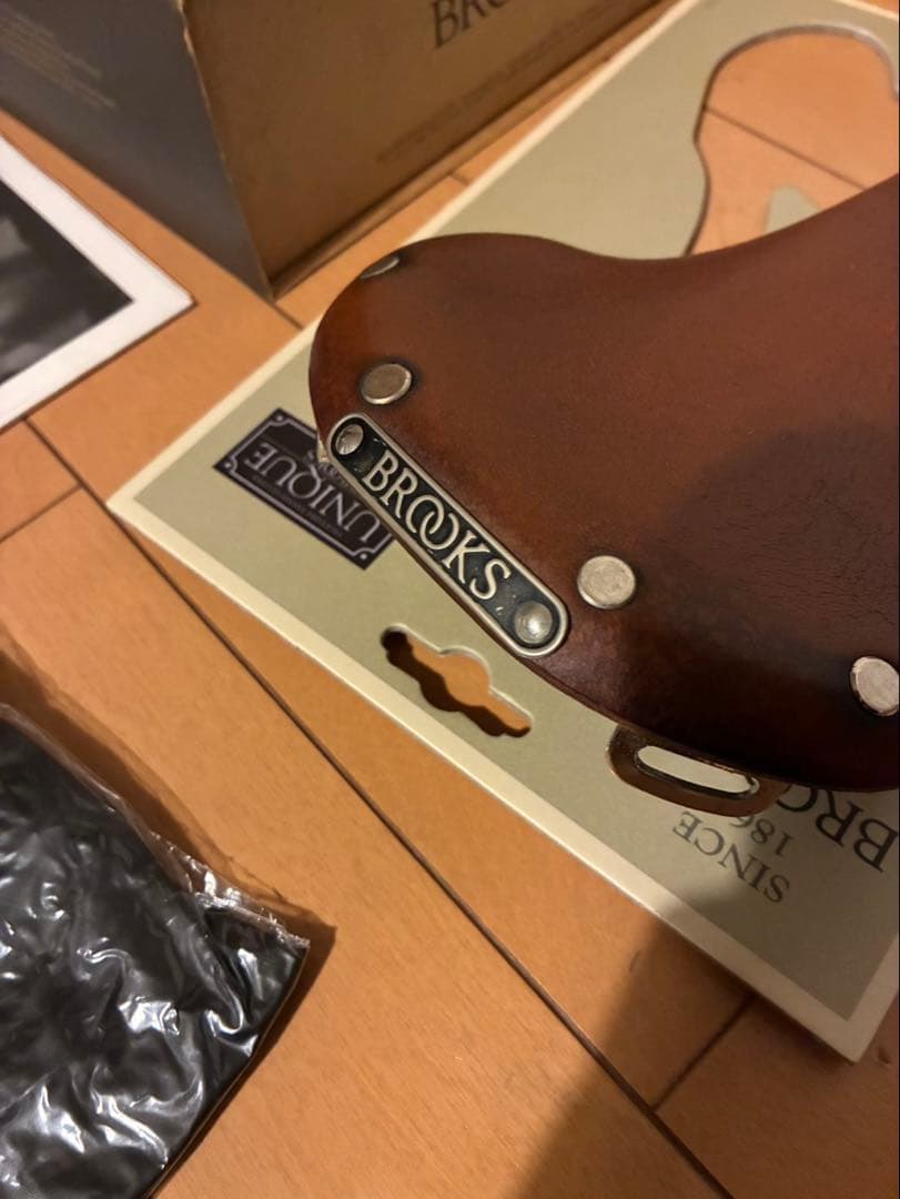 BROOKS B15 Swallow Chrome ブルックス　レザーサドル