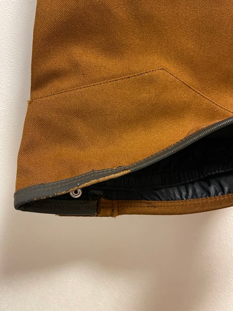 VOLCOM フレア スノーボードパンツ ブラウン