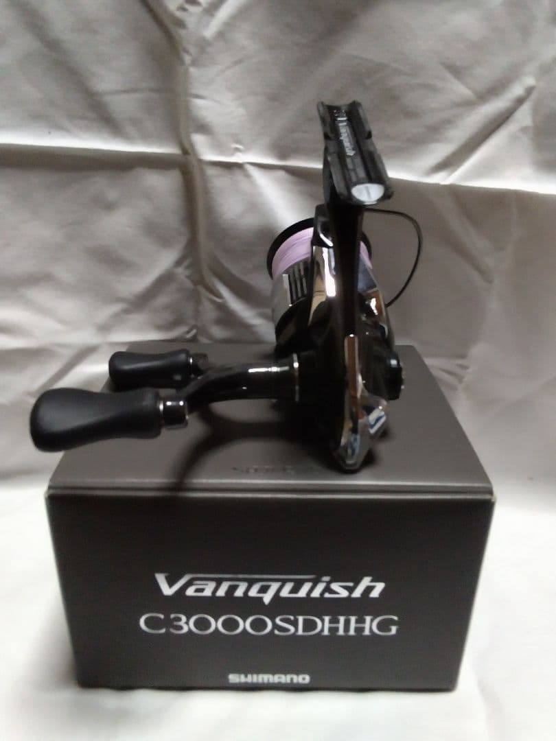 SHIMANO Vanquish C3000SDHG スピニングリール