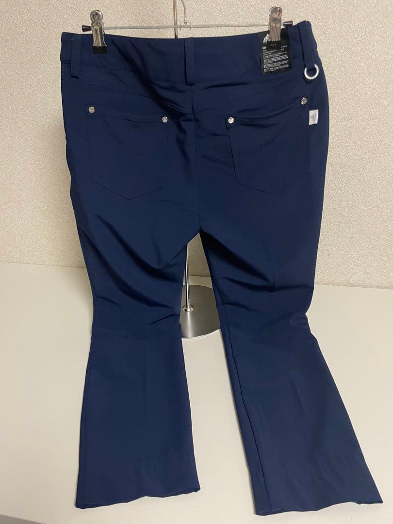 【美品】　アディダス　ゴルフ　パンツ　紺色　レディース