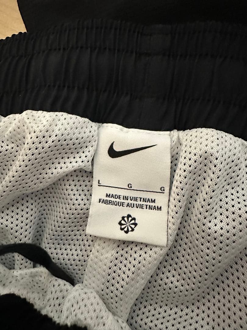 L*.様 NIKE　セットアップ　上下　ウーブン
