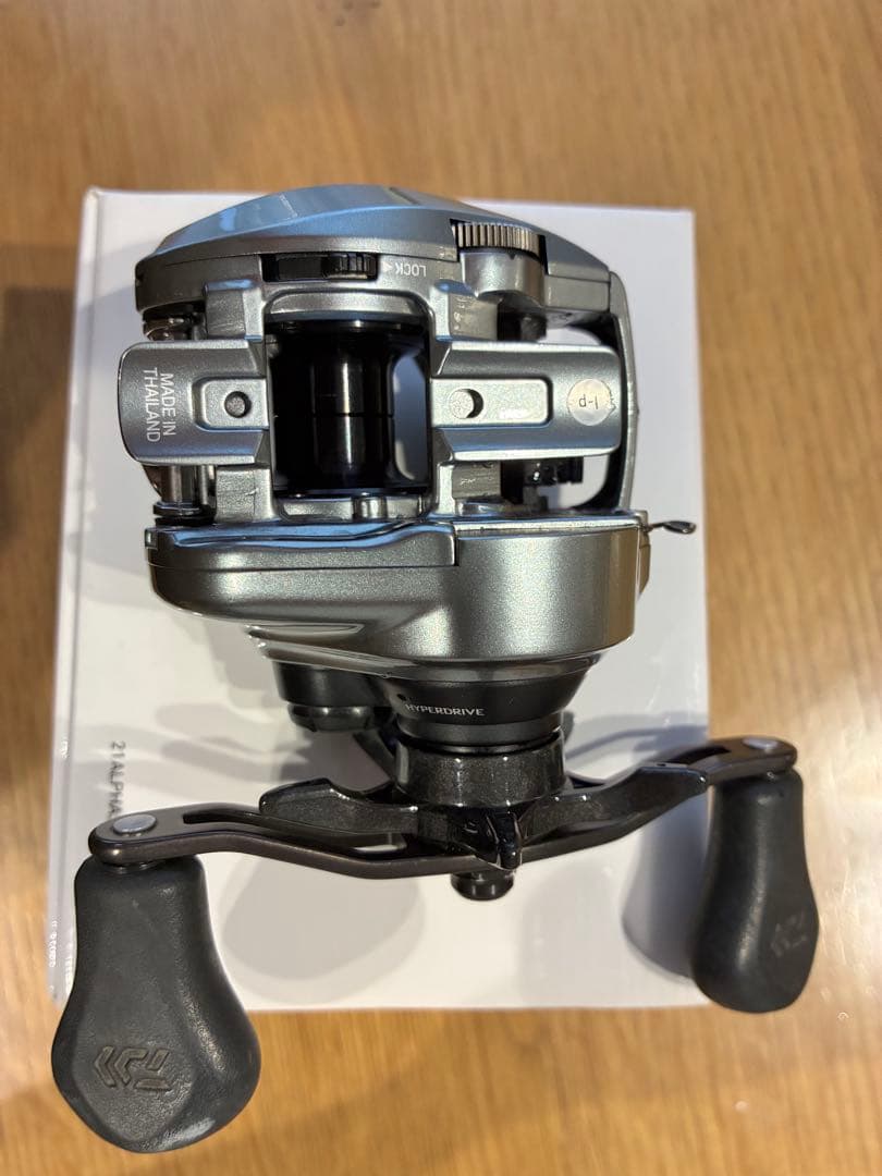 j*m様 ダイワ ALPHAS SV TW 800XHL ベイトリール カスタム