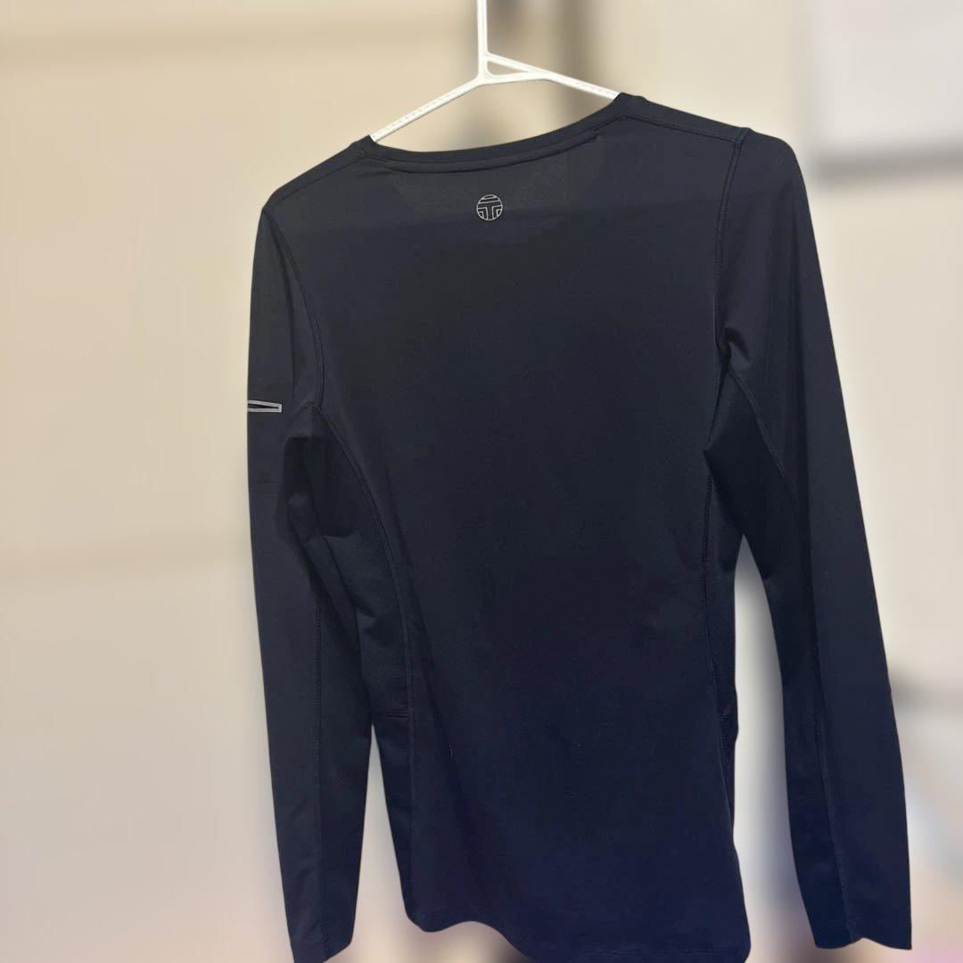 貴重　Tory sports ロングスリーブ