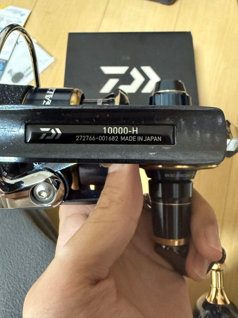 リール 20SALTIGA 10000H