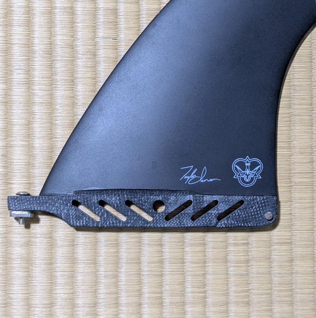 TJシグネチャーシングルフィン　ブラック6,5インチ新品未使用