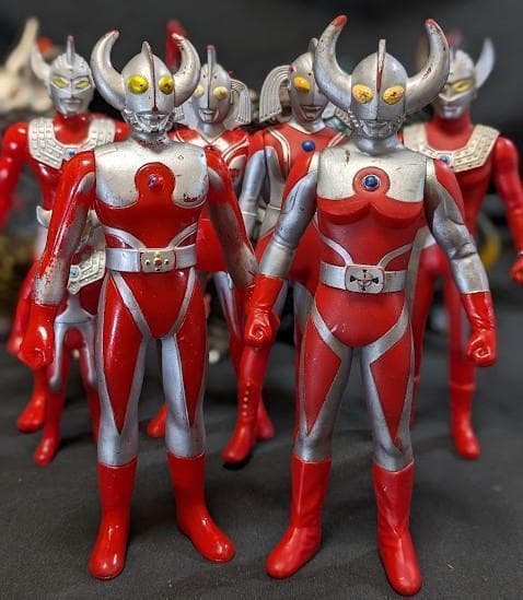 ウルトラマンタロウ＆登場怪獣・宇宙人（バンダイ）ソフビフィギュア14体セット＋５