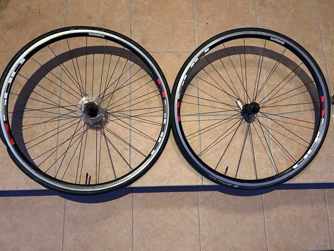 シマノ(SHIMANO) ロードホイール　前後セット