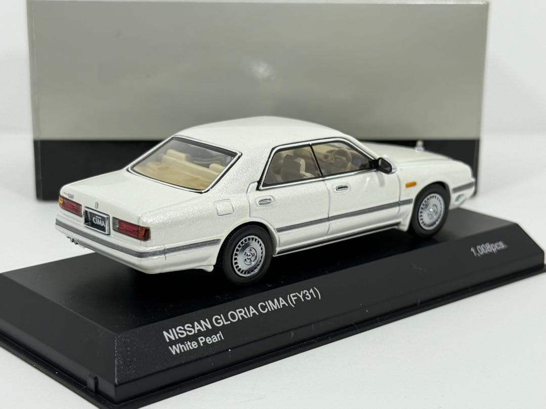 中古品 1/43 日産 FY31 Y31 シーマ ホワイトパール