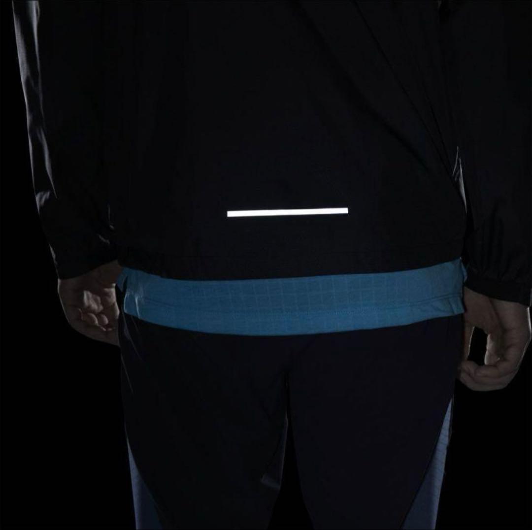 Nike ブラック ウィンドブレーカー 新品タグ付き