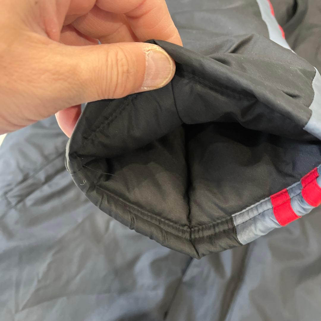 adidas アディダス　ベンチコート 黒/赤 フード付き　サイズL