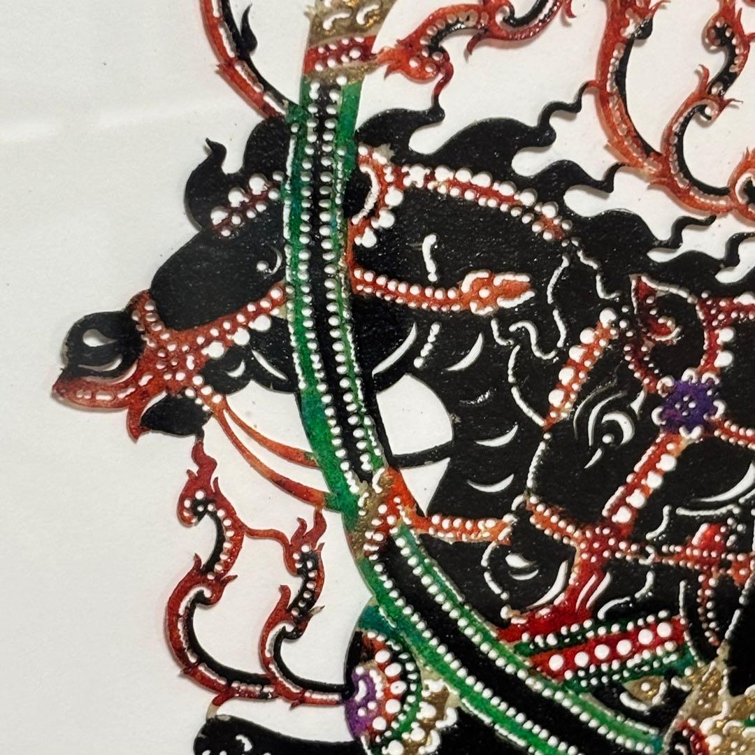 切り絵　馬　額縁外寸56cm×46c額装