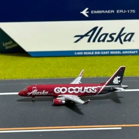 ◇アラスカ　クーガーズ　ハスキーズ　２機おまとめ　ERJ-175