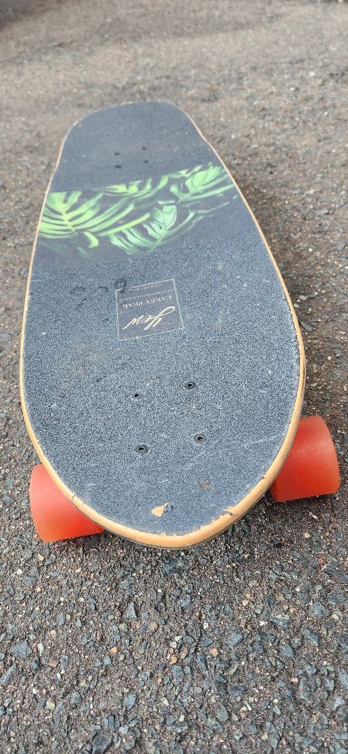 yowサーフスケート　Lakey Peak