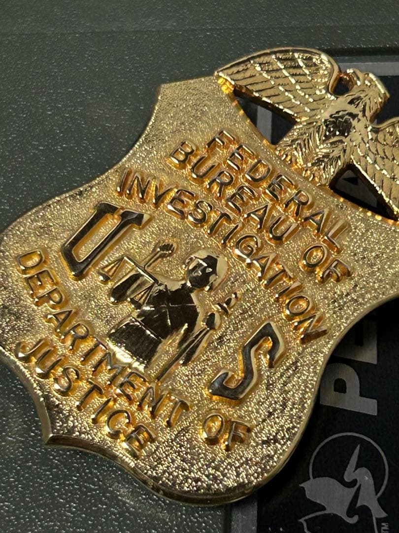 FBI 連邦捜査局　レプリカ　ポリスバッジ　アクセスオーバーシーズ製　LE
