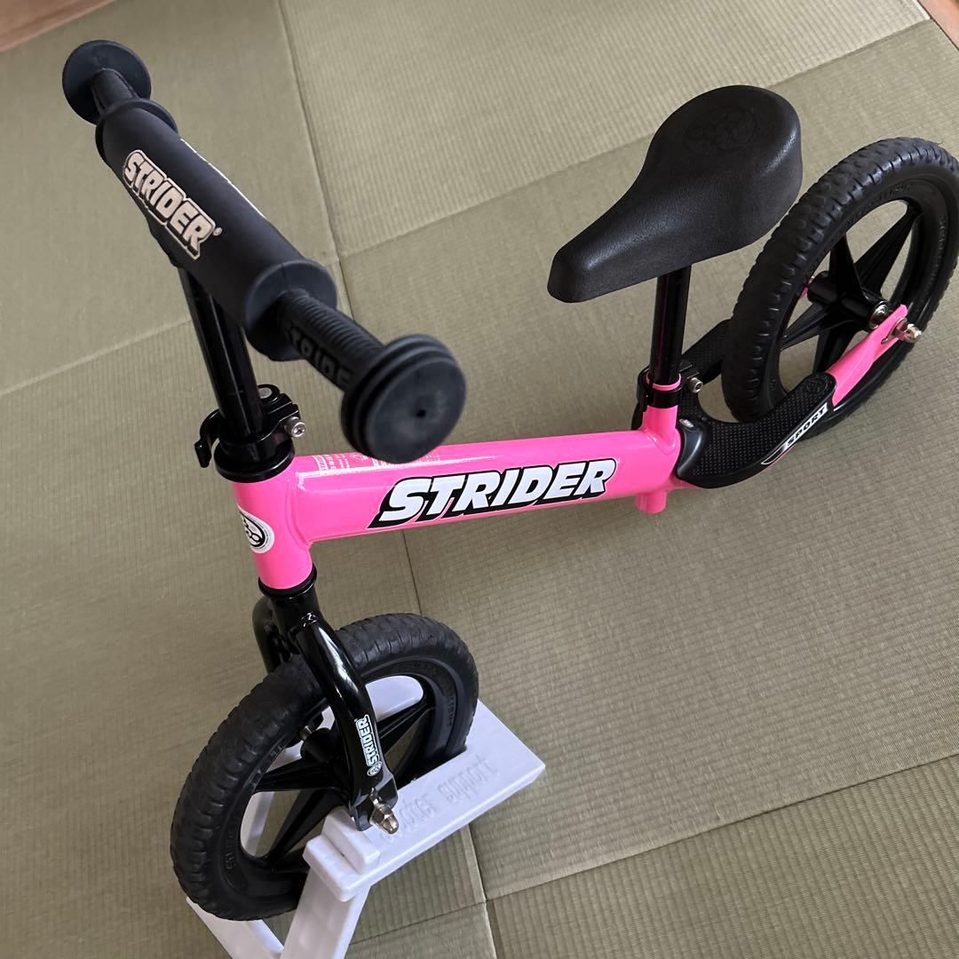 STRIDER バランスバイク SPORT ピンク/ブラック 12インチ