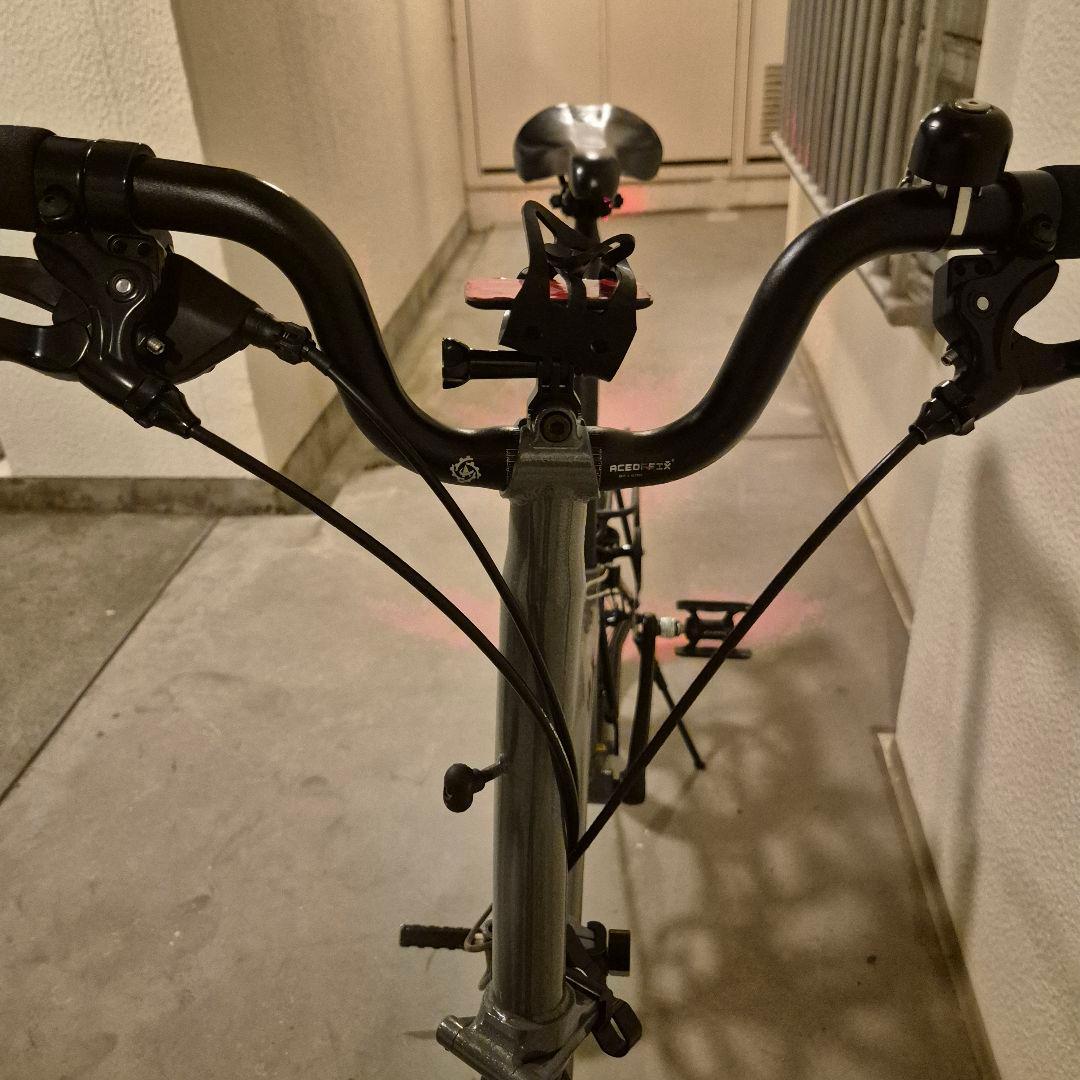 ブロンプトン風 折りたたみ自転車