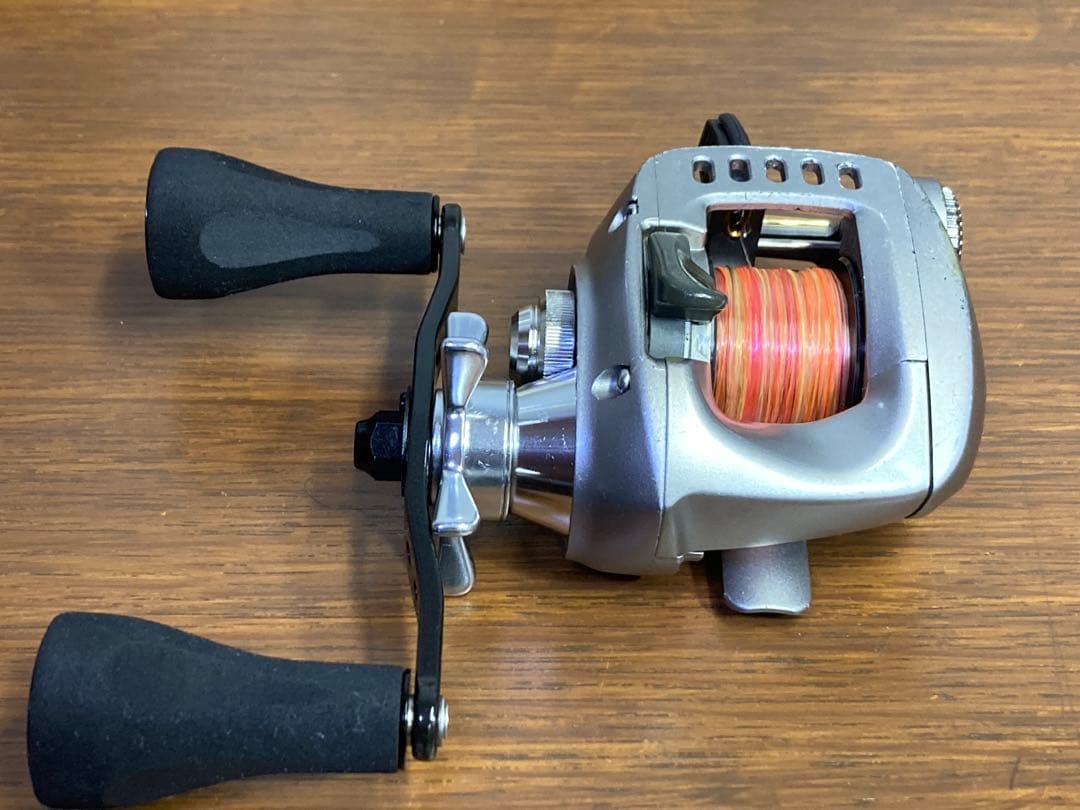 リール Daiwa TEAM DAIWA-Z 103HL