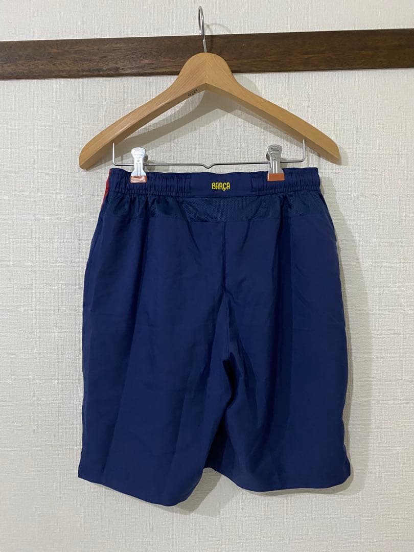バルセロナ 10-11オーセンティック シャビ#6 パンツ、おまけのポロシャツ付