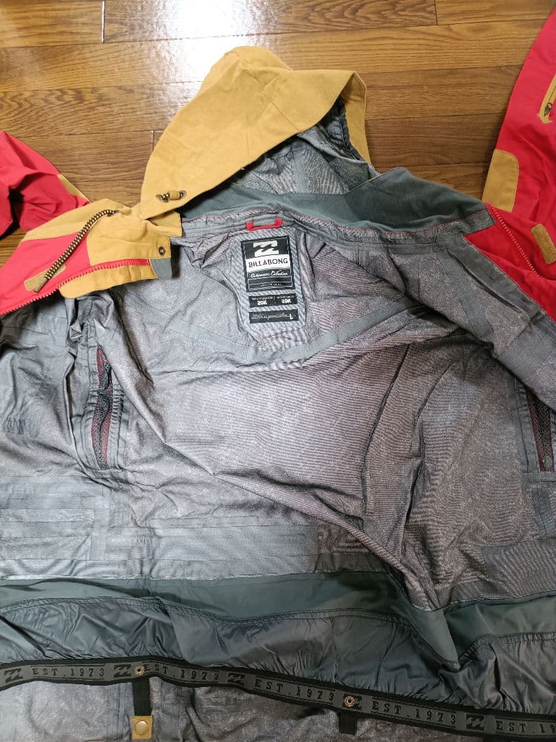 BILLABONG スノーボードジャケット 赤 L