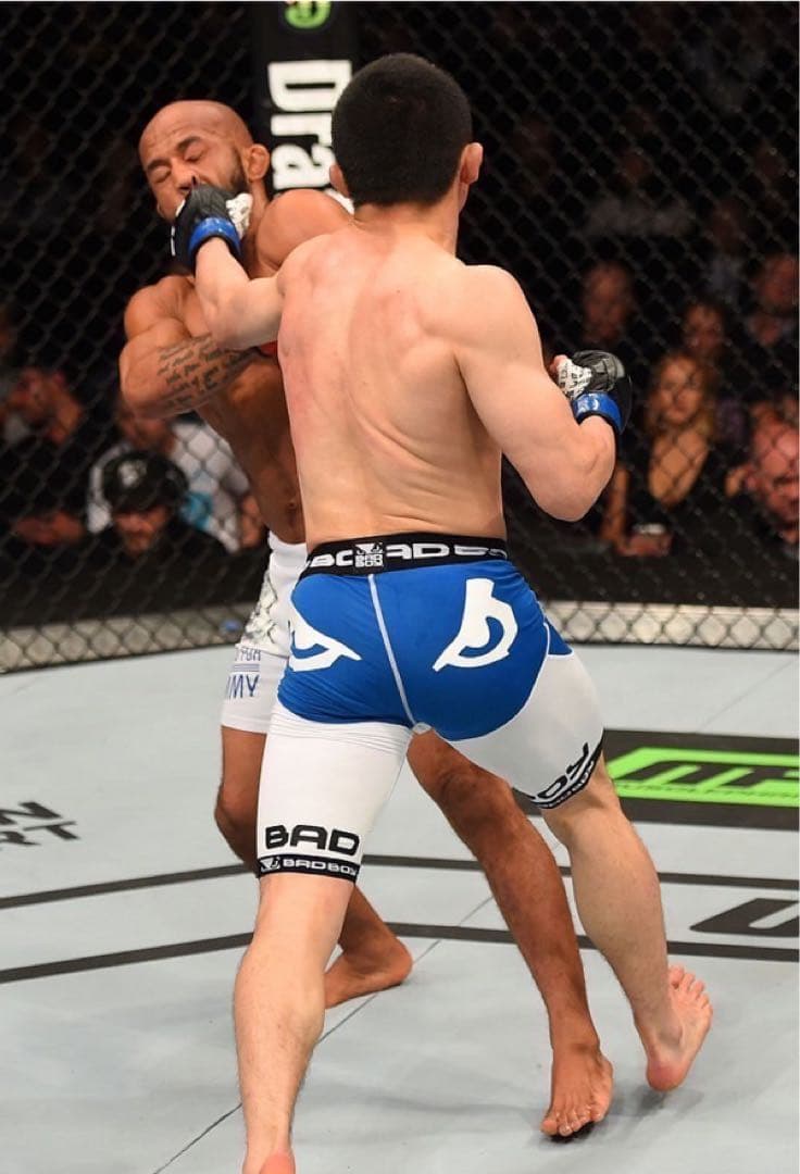 〈非売品〉UFC186 堀口恭司 実使用バンテージ & 試合用ファイトパンツ