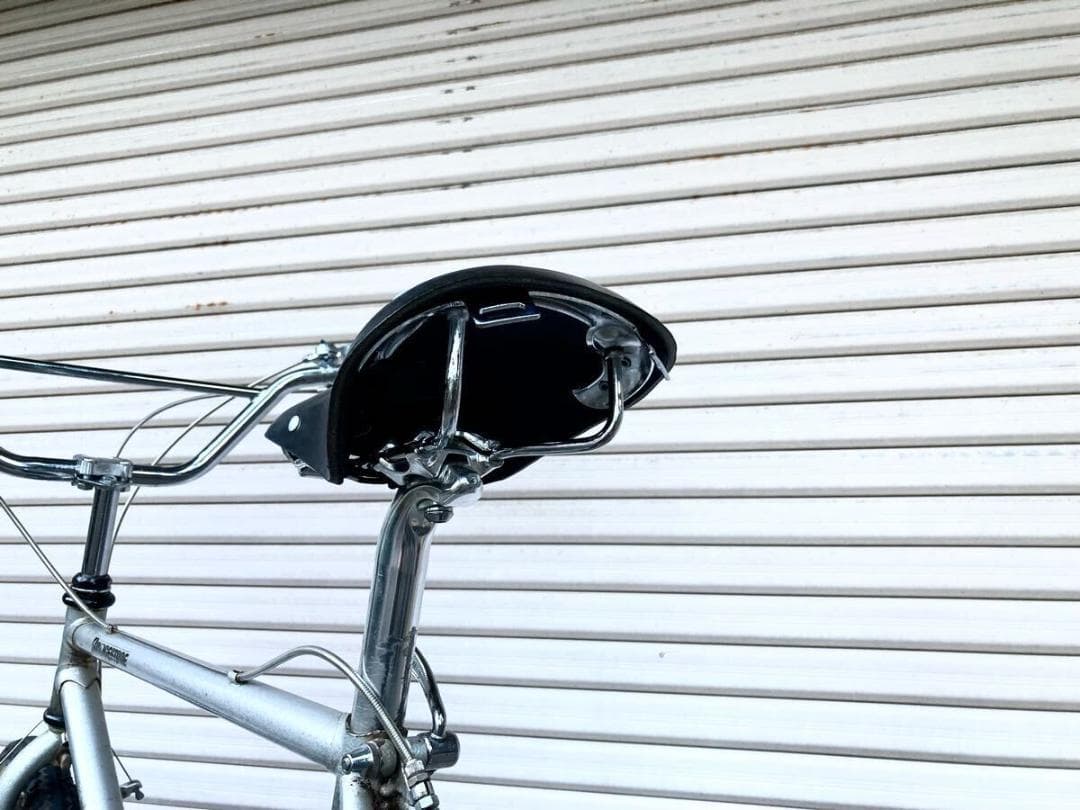 サドル 革 黒 BROOKS SURLY ロードバイク MTB ロードレーサー