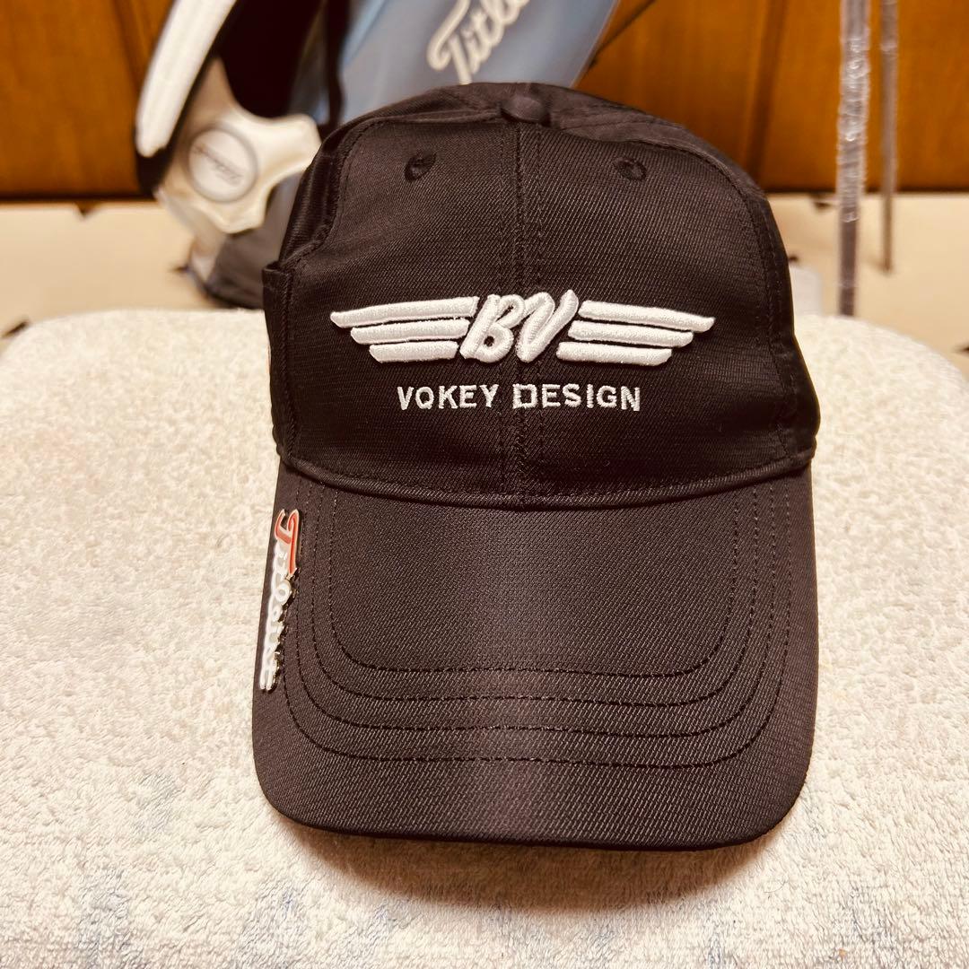 Titleist Players4 軽量キャディバッグ スタンド式 キャップ付き