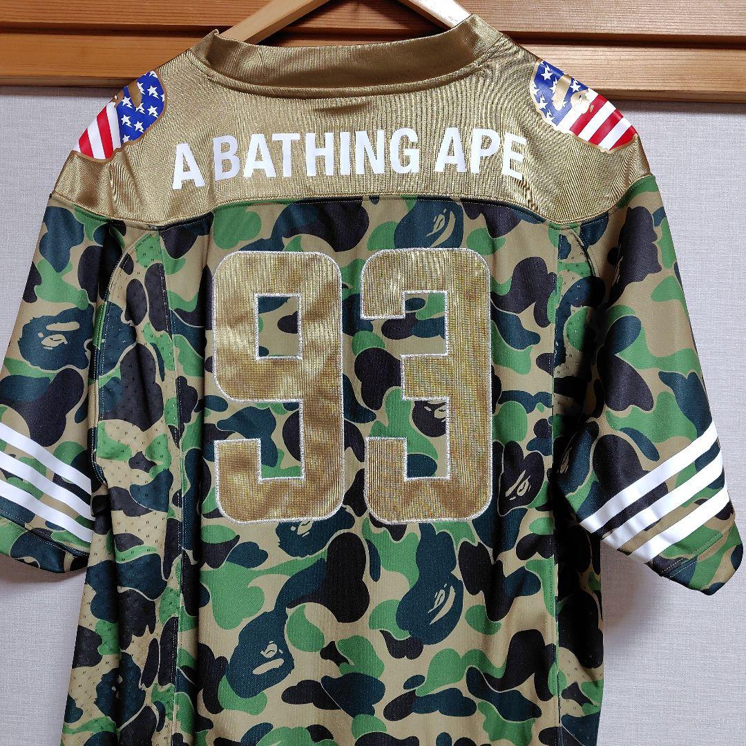アベイシングエイプ✕adidasコラボ 迷彩柄 アメリカンフットボールシャツ
