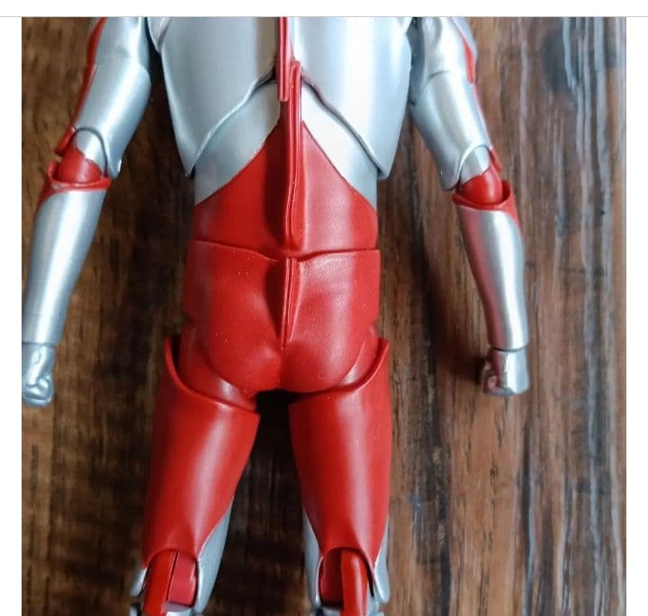 極美品 真骨彫製法 ウルトラマン【職人検品・微細な塗装ムラあり】