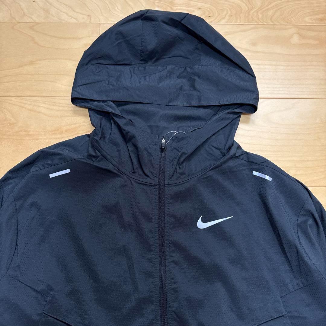 NIKE ランニングジャケット　ウィンドランナー　フルジップ　黒　XLサイズ新品