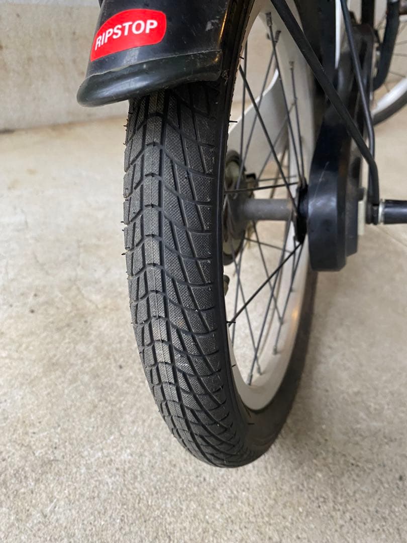 連休セールRipstop 子供用自転車 16インチ ホワイト/ブラック