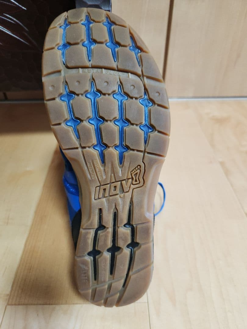 inov-8　f-lite235　uk8　27cm