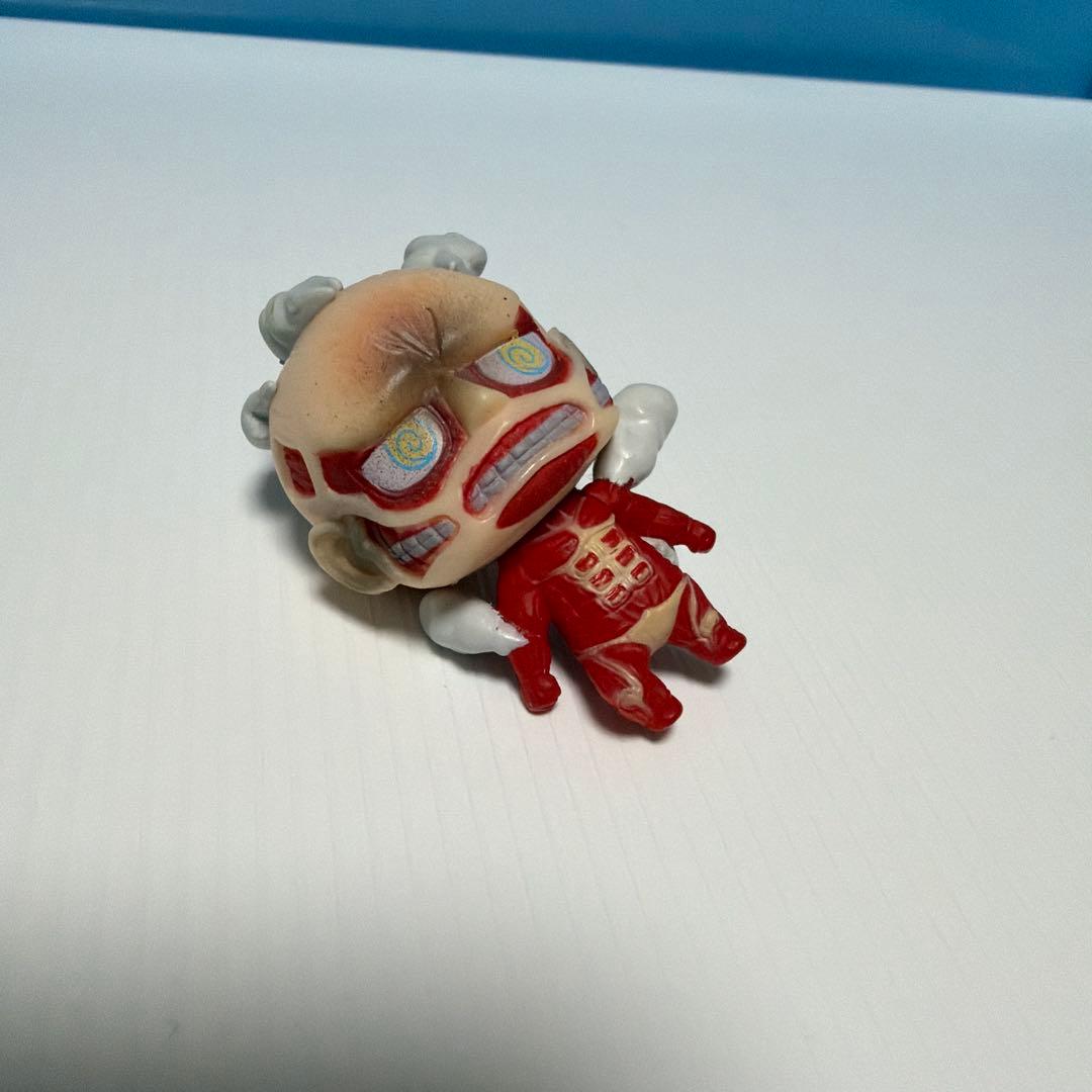 進撃の巨人 すわらせ隊　ミニフィギュア 6体セット売り