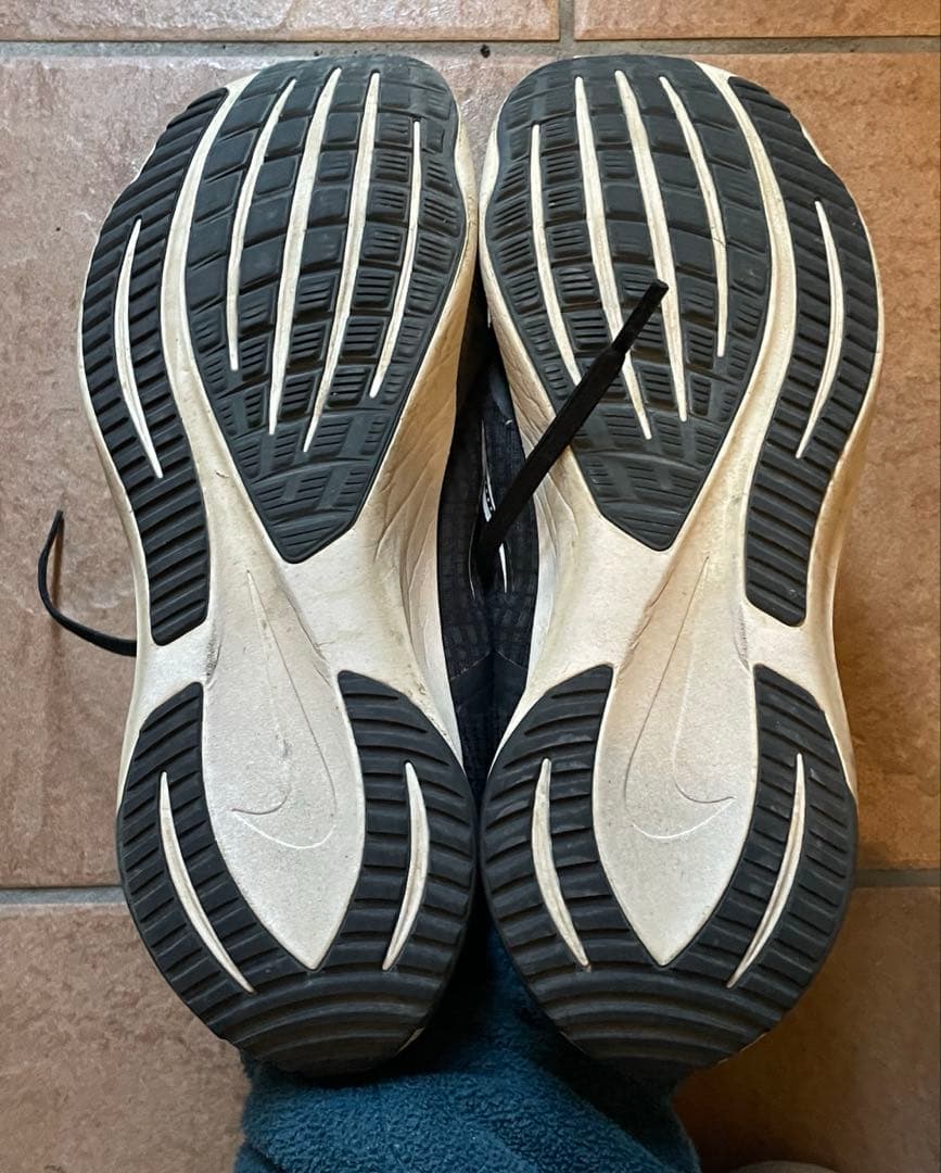 着画例アリ！NIKE スニーカー
