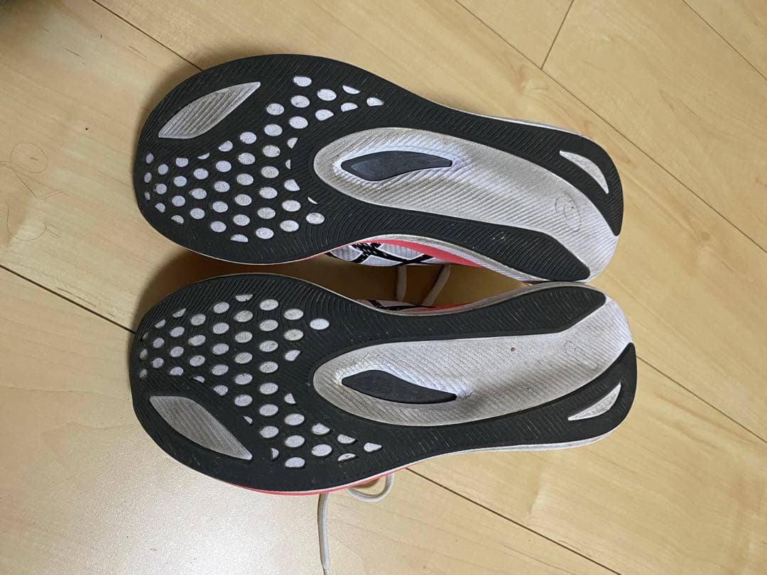美品 走行距離少なめ asics 25.0cmマジックスピード3