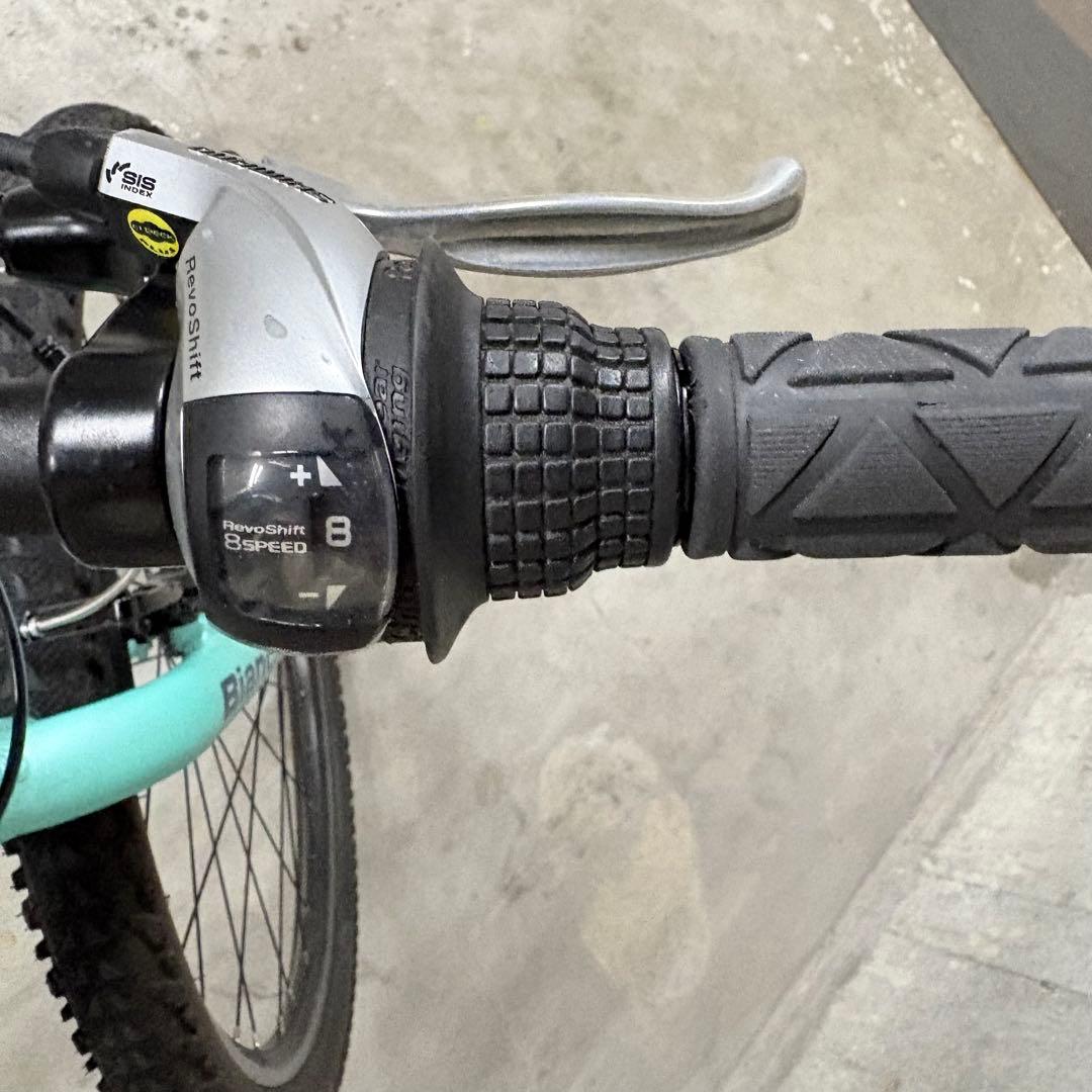 【港区引取限定】Bianchi PIRATA 26チェレステ8速 ジュニアMTB