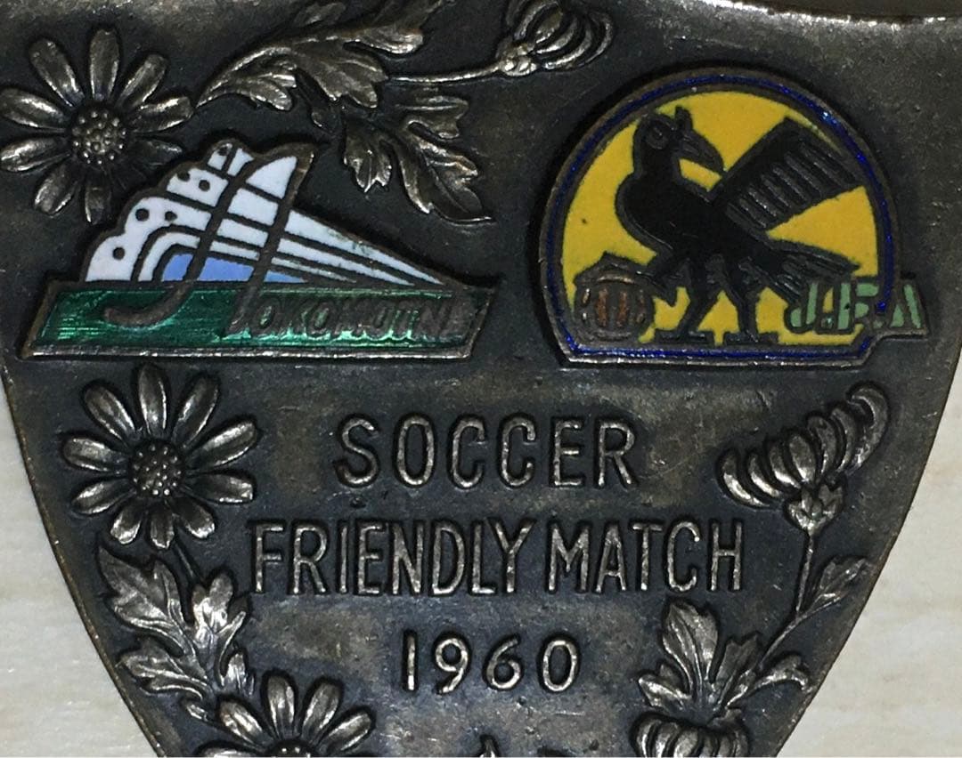 レア☆1960年 サッカー日本代表国際親善試合 記念バッジ メダル モスクワ