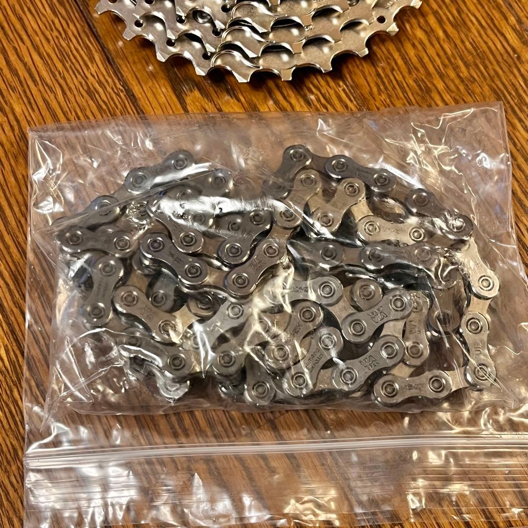 新品　Shimano 105 R7020 油圧ディスクブレーキ用コンポセット