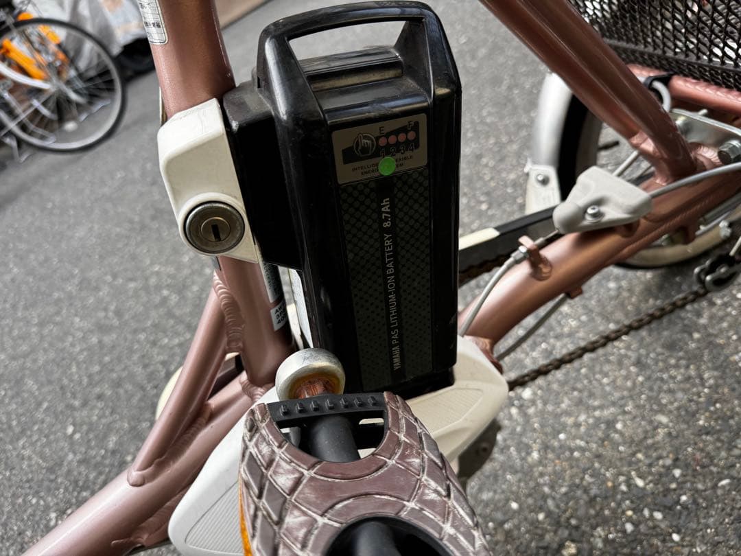 379番　全車両格安販売‼️ 20インチ 3輪　電動アシスト　充電器付
