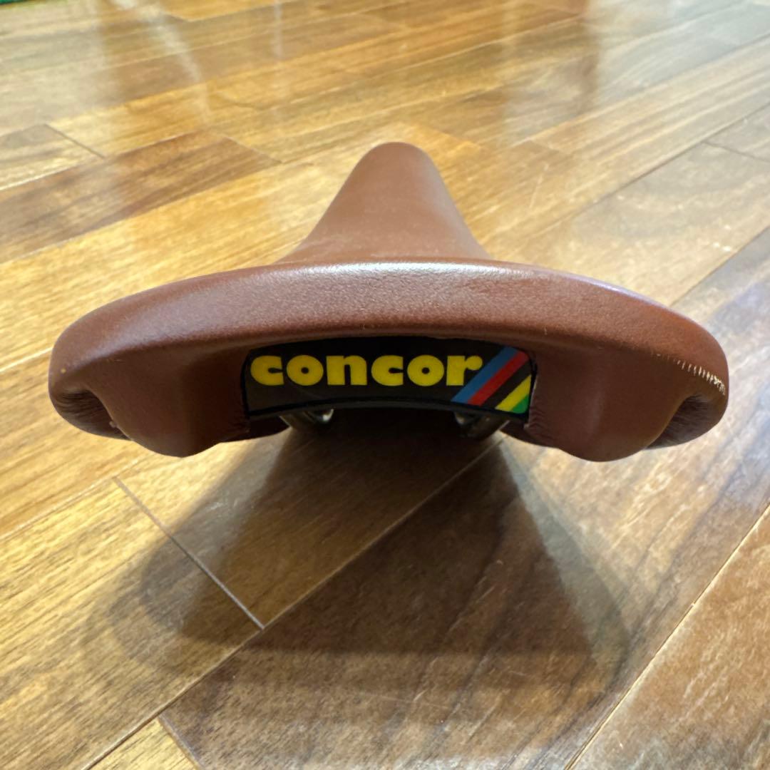 concor | コンコール ブラウン サドル