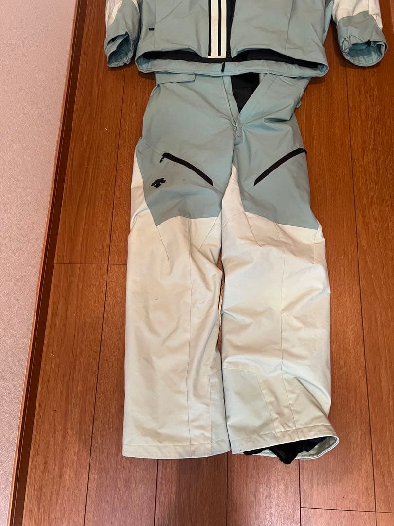 デサント S.I.O INSULATED JACKET Sサイズ　上下セット