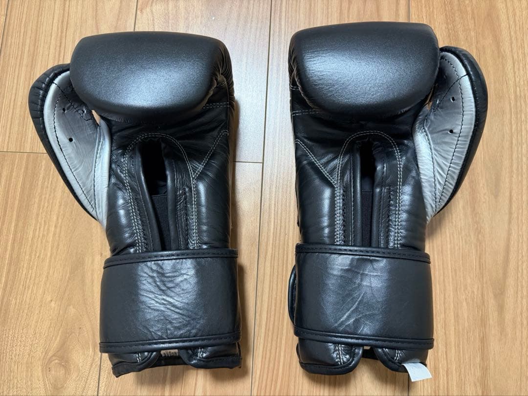 Cleto Reyes ボクシンググローブ 黒　12oz